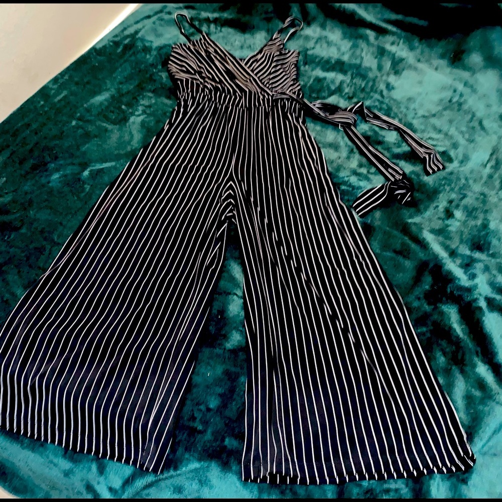 Black W White Strips Jumper